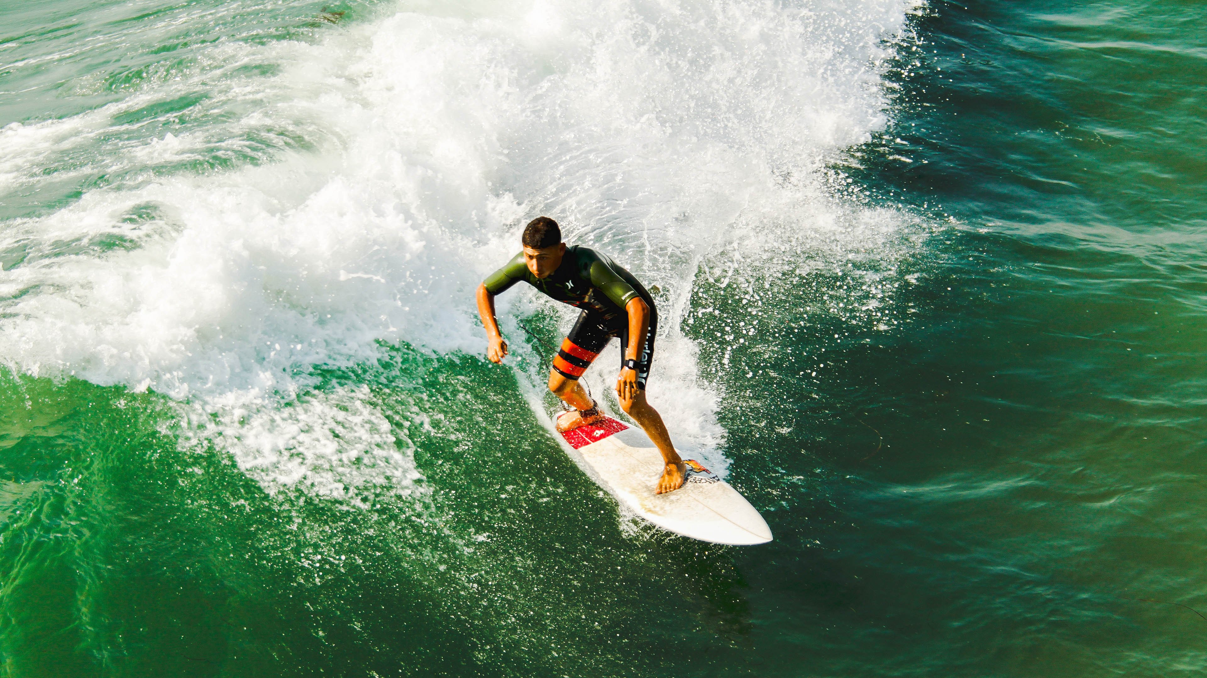 鏖战东瀛，皓月当空—英格兰队苦战日本队，王皓一球定乾坤惊艳四座